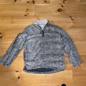 Sherpa sweatshirt